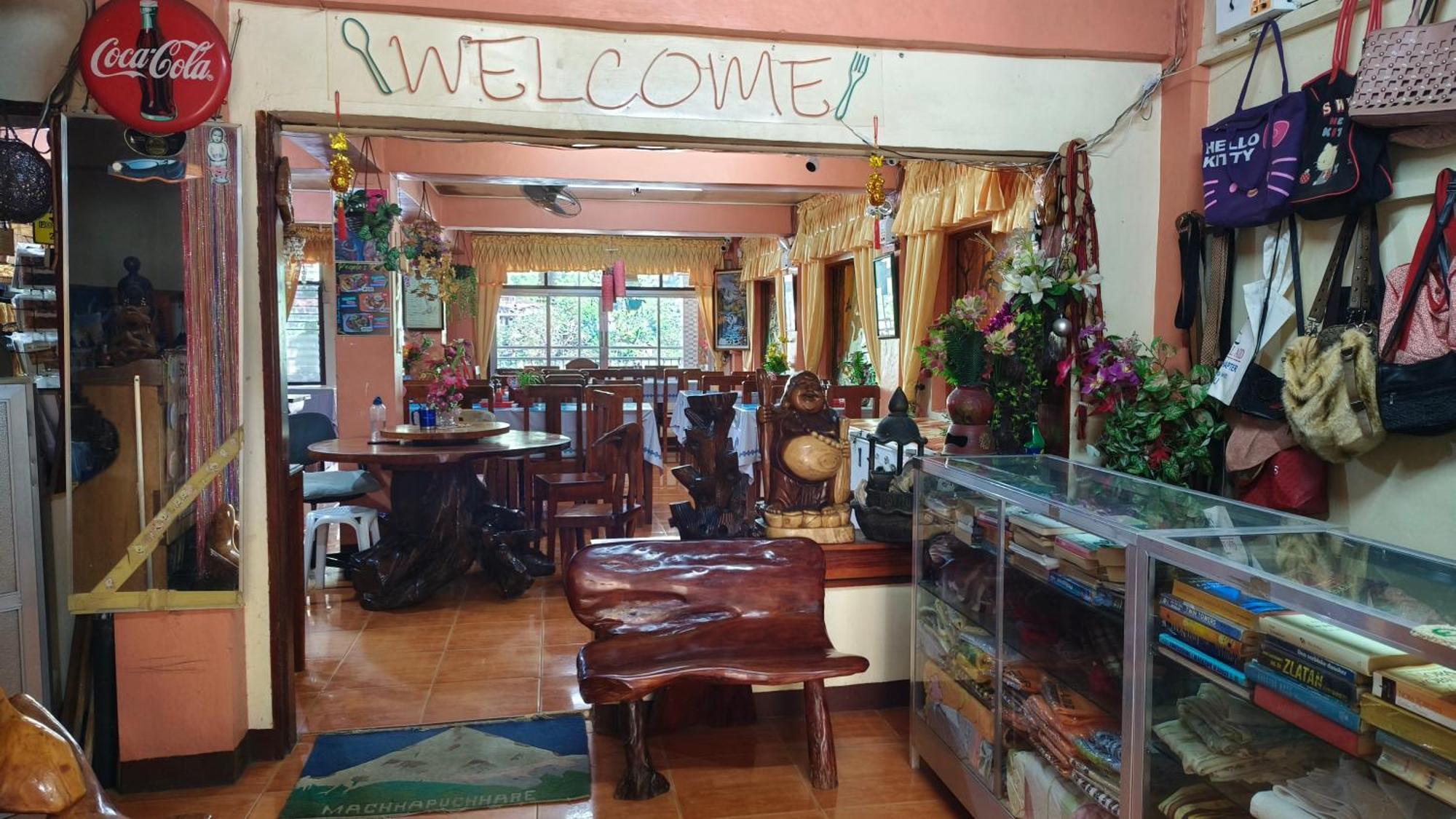 בנאווה People'S Lodge And Restaurant מראה חיצוני תמונה
